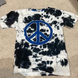 Mish tie dyed peace sign T-shirt size 6 boys